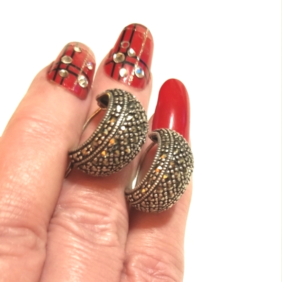 Vintage Sterling Marcasite Small Hoop Earrings - Picture 3 of 8